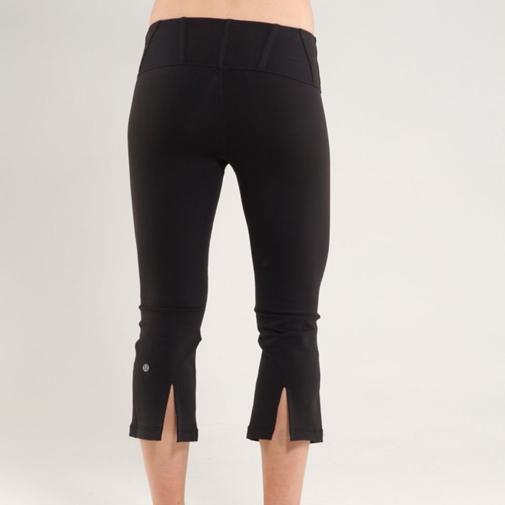 Lululemon / 4 / Tadasana Crop
